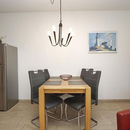 Terrasse, Gratis Nutzung Vom Ahoi Erlebnisbad Und Sauna In Sellin - Villa Antje Fewo 04 Goehren  Zewnętrze zdjęcie