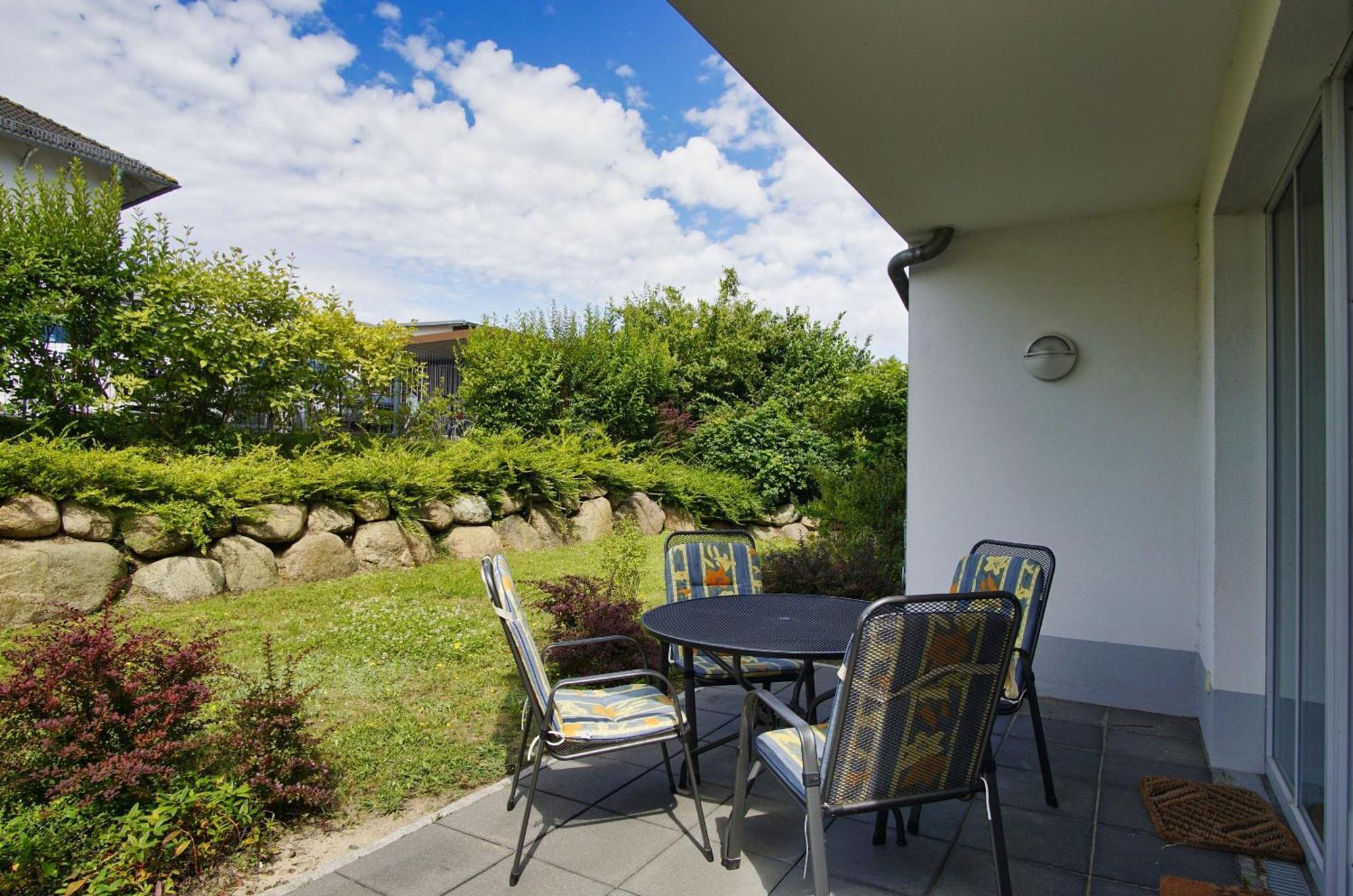 Terrasse, Gratis Nutzung Vom Ahoi Erlebnisbad Und Sauna In Sellin - Villa Antje Fewo 04 Goehren  Zewnętrze zdjęcie